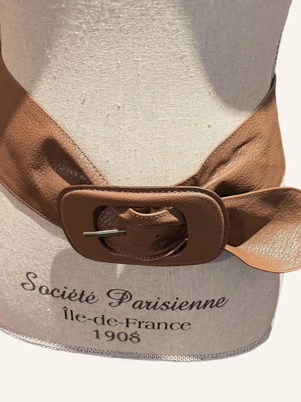 💋 FABULOUS Vintage 1980 WIDE Bonded Leather Statement Cinch Belt “Whiskey Brown”